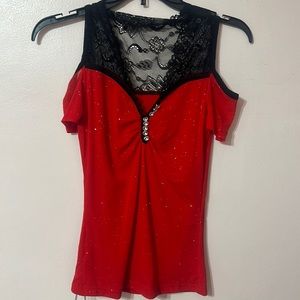 Red cute top! Size small